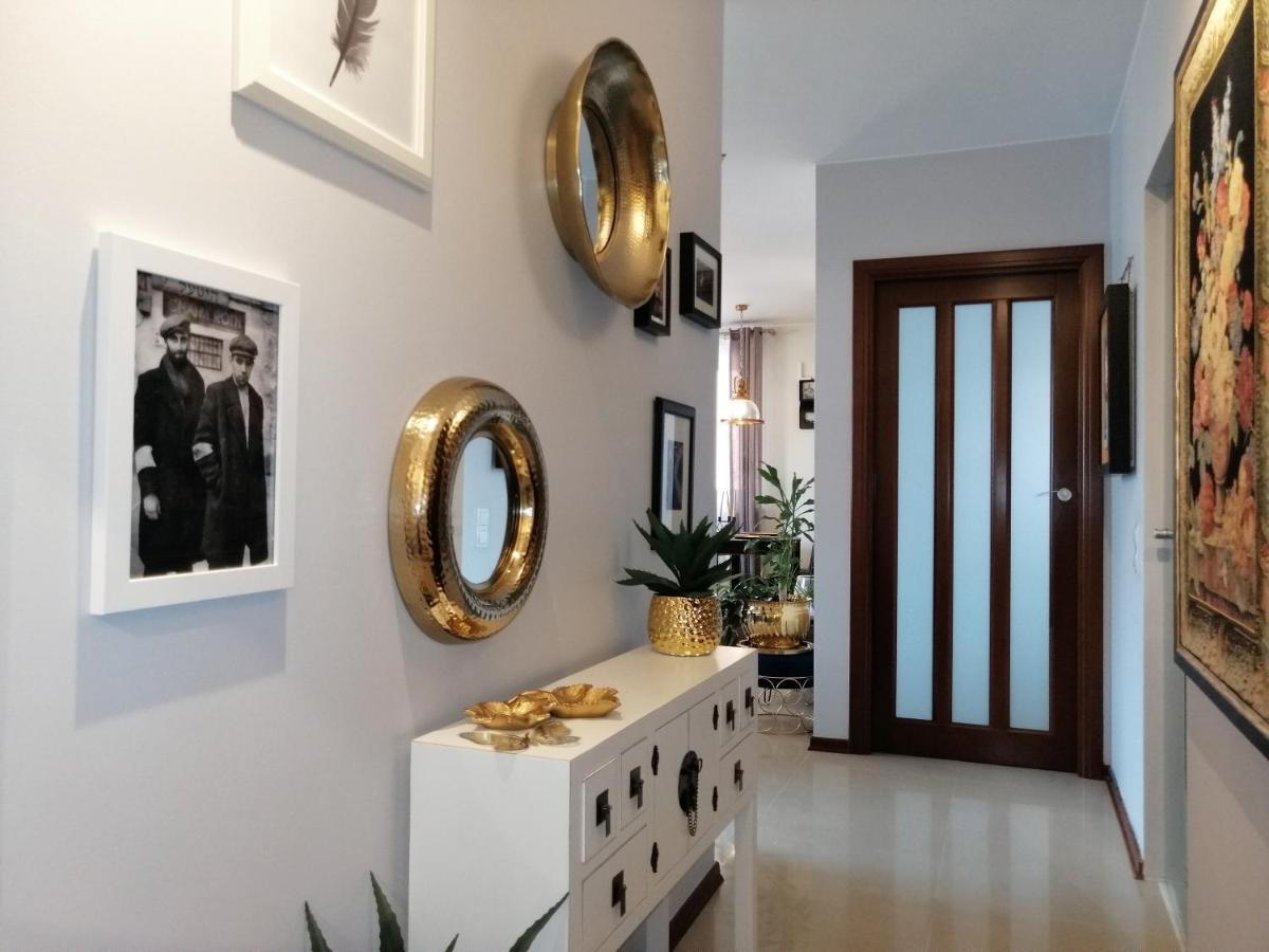 Orange Water Apartment Гданск Екстериор снимка